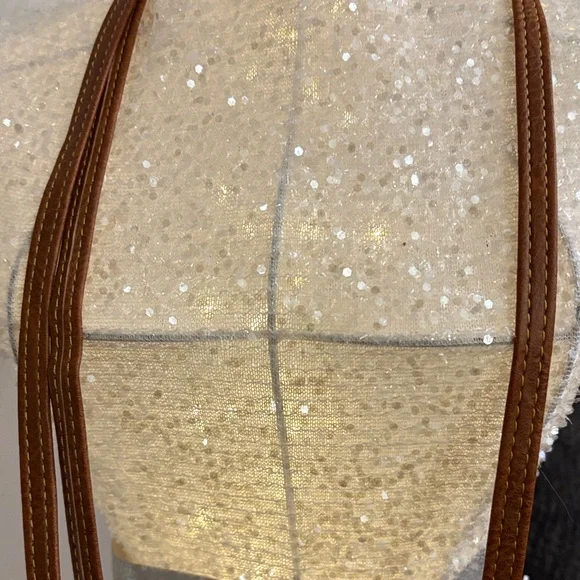 B.O.C. Born Concepts Lavender and Brown Crossbody Bag or a wristlet! - Picture 3 of 12